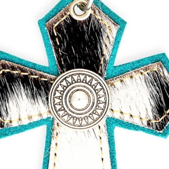 Myra Bag Leather & Hair-On Medallion Cross Hide Key Fob In Turquoise - New - Picture 4 of 7